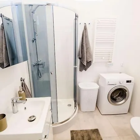 Eleven A. Apartament W Sercu Katowic * Kattowitz